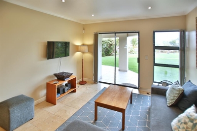 Ellefsen Golf Suite 102