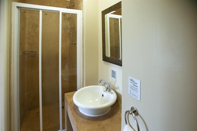 Ellefsen Golf Suite 102