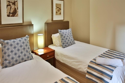 Ellefsen Golf Suite 102