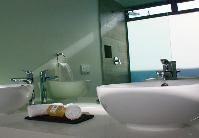 Southern Right Suite