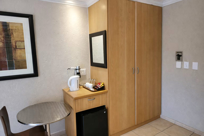 Europrime Hotels Airport