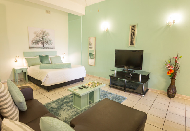 Studio with Garden View