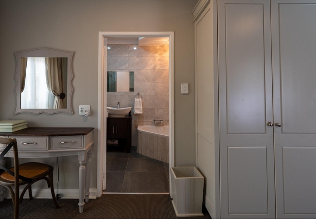 Luxury Superior Room