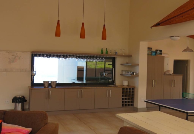 Farmhouse on The Rocks