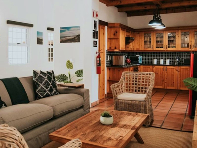 Family 4-sleeper Apartment