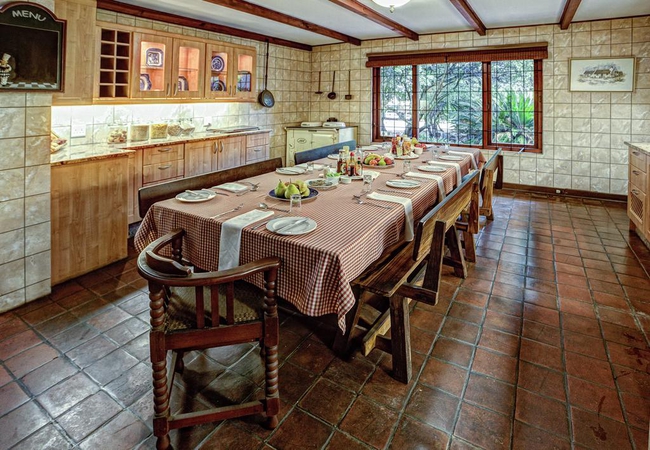 Guest dining area