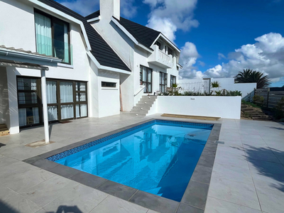 Frank Road At The Beach