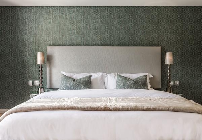 Luxury King/Twin Suites