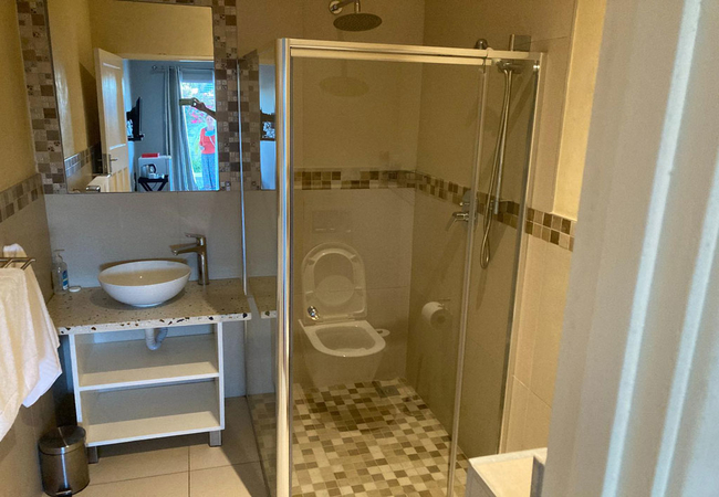 Self Catering Studio