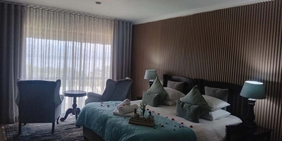 Luxury Room 9