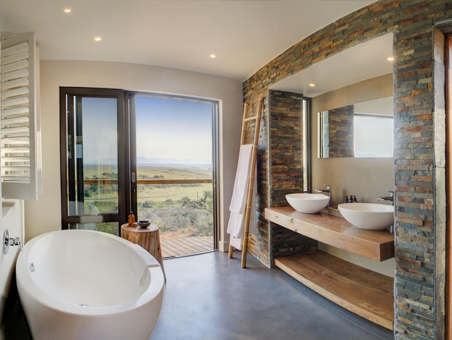 Luxury Suite