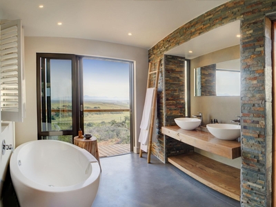 Luxury Suite