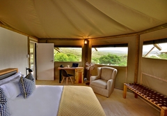 Rhino Plains Luxury Family Tent