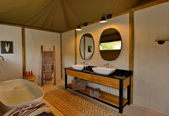 Rhino Plains Luxury Family Tent