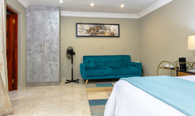 Deluxe King Room with Garden Atrium