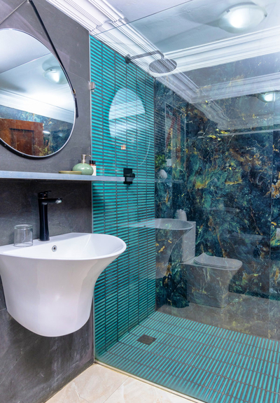 Deluxe King Room with Garden Atrium