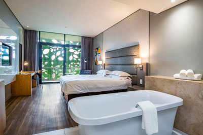 Superior King Room