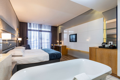 Superior King Room
