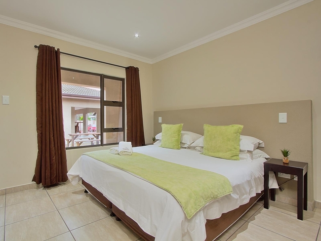 Luxury Room S/C