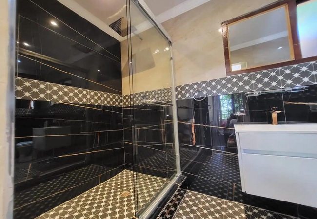 Studio with Mountain View