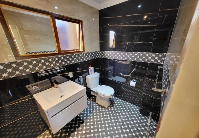 Studio with Mountain View