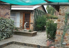 Gemsbok Cottage