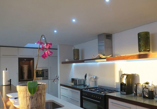 Glen Beach Bungalow and Penthouse