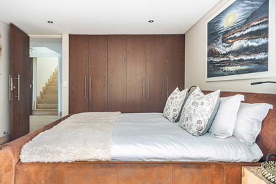 Glen Beach Bungalow and Penthouse