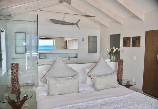 Glen Beach Bungalow and Penthouse