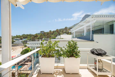 Glen Beach Bungalow and Penthouse