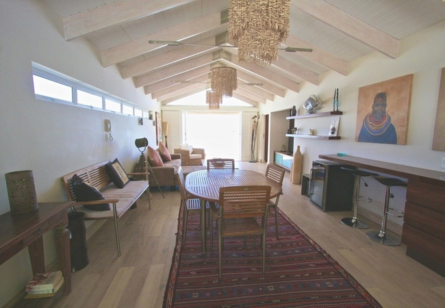 Glen Beach Bungalow and Penthouse