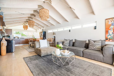 Glen Beach Bungalow and Penthouse