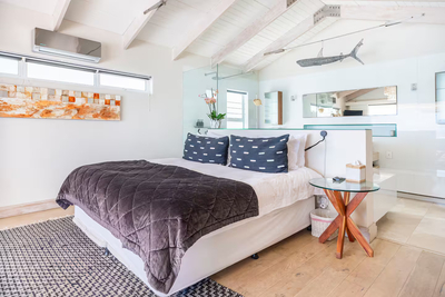 Glen Beach Bungalow and Penthouse