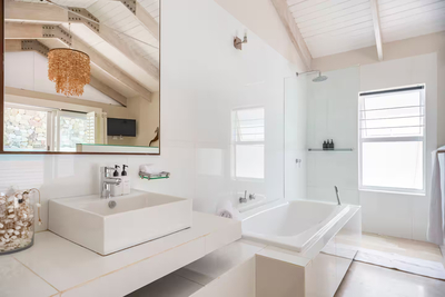 Glen Beach Bungalow and Penthouse