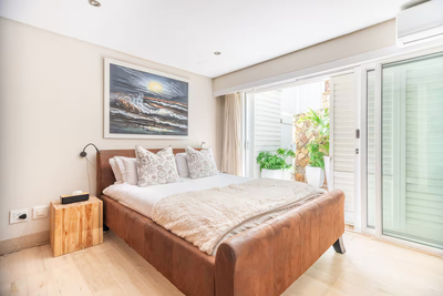 Glen Beach Bungalow