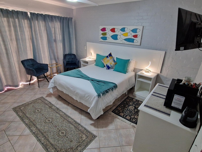 Balcony Room with Sea View - Queen