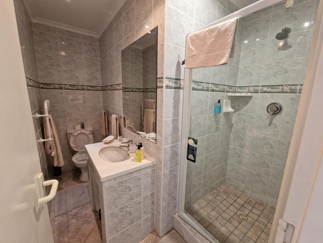 Balcony Room with Sea View - Queen