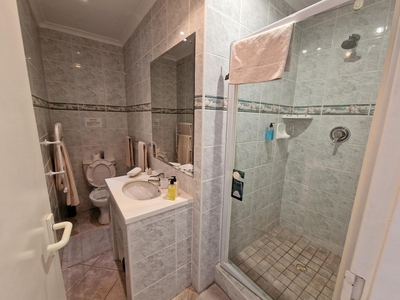 Balcony Room with Sea View - Queen