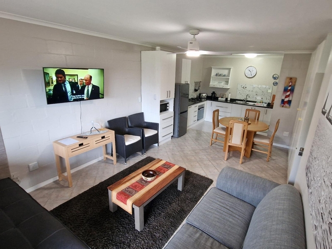 Luxury One Bedroom Apartment