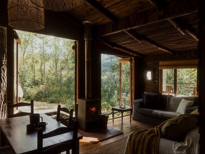 Wood Cabin (With Hot Tub)