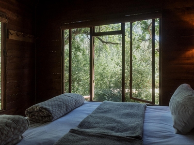 Wood Cabin (With Hot Tub)