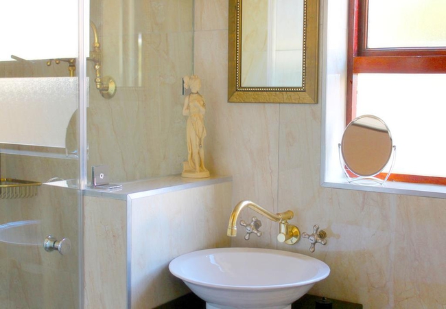 GM 20 room 1 bathroom