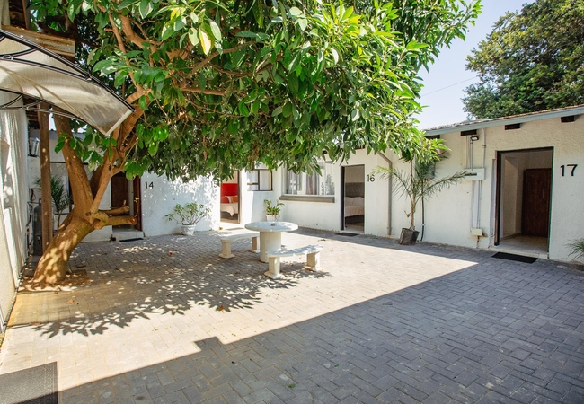 Courtyard Comfort Double Room