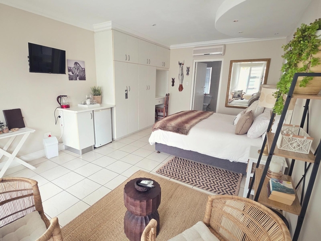 Salty Bay Guesthouse