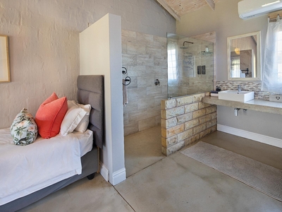 Garden Room 4