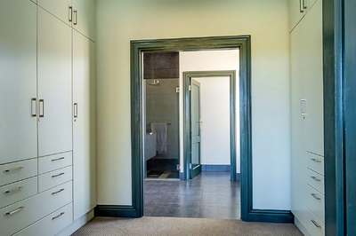 Gowrie Farm House 217