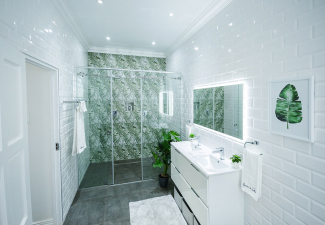 Guest Room Bathrooms