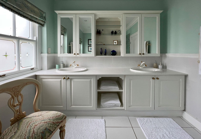 Greenhill Manor House