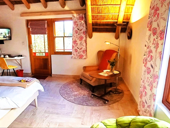 Garden Loft with Balcony 