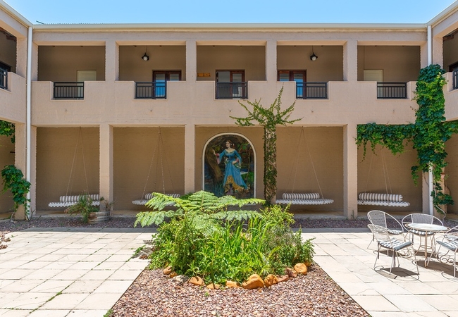 Guinevere Guest Farm